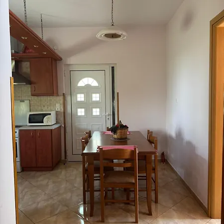 Todos Vakantiehuis Amaliada